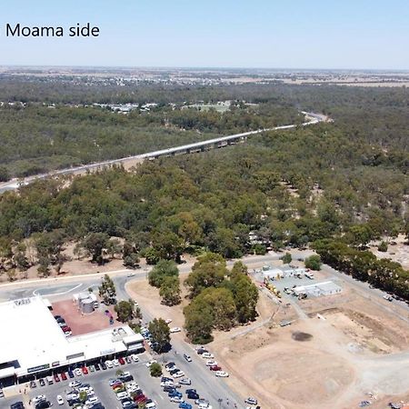 River Country Inn (Adults Only) Moama Bagian luar foto