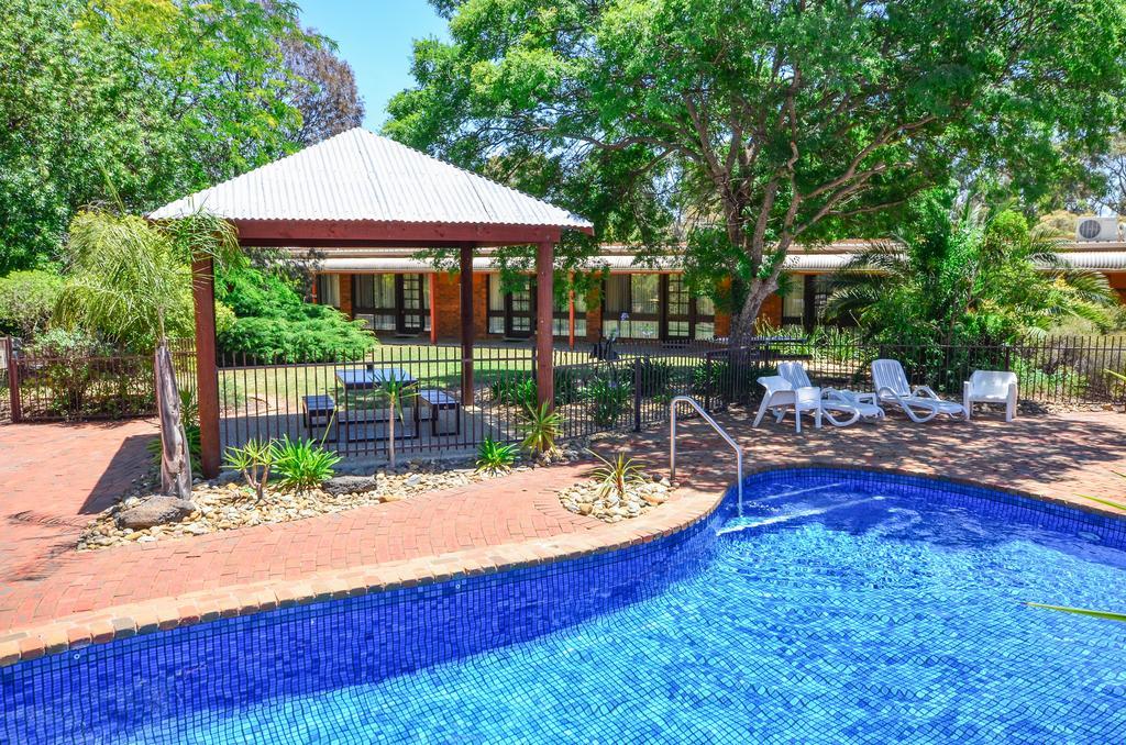 River Country Inn (Adults Only) Moama Bagian luar foto