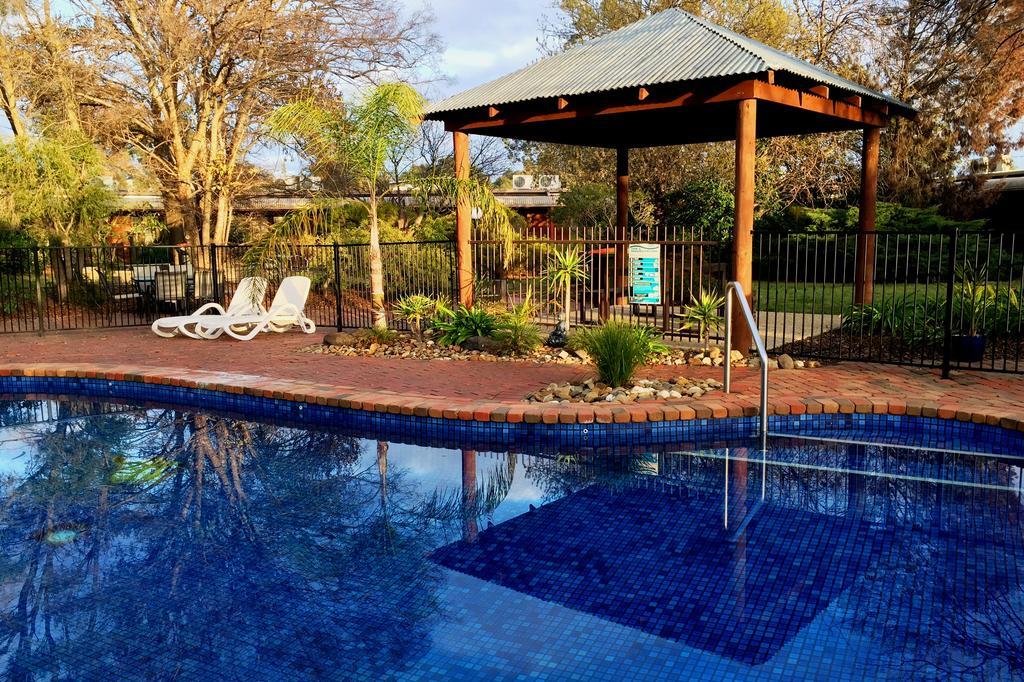 River Country Inn (Adults Only) Moama Bagian luar foto
