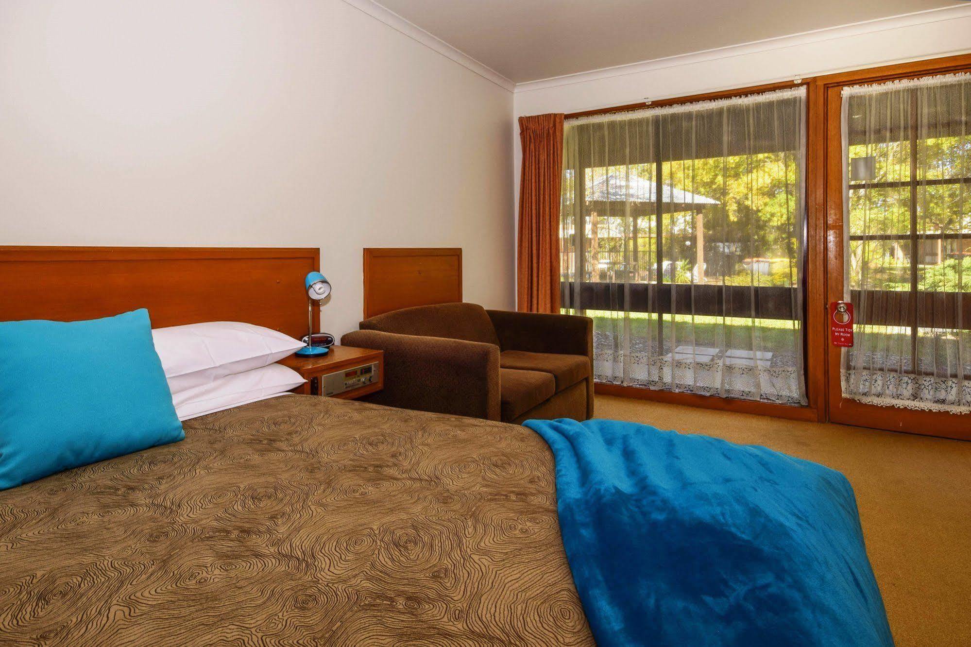 River Country Inn (Adults Only) Moama Bagian luar foto